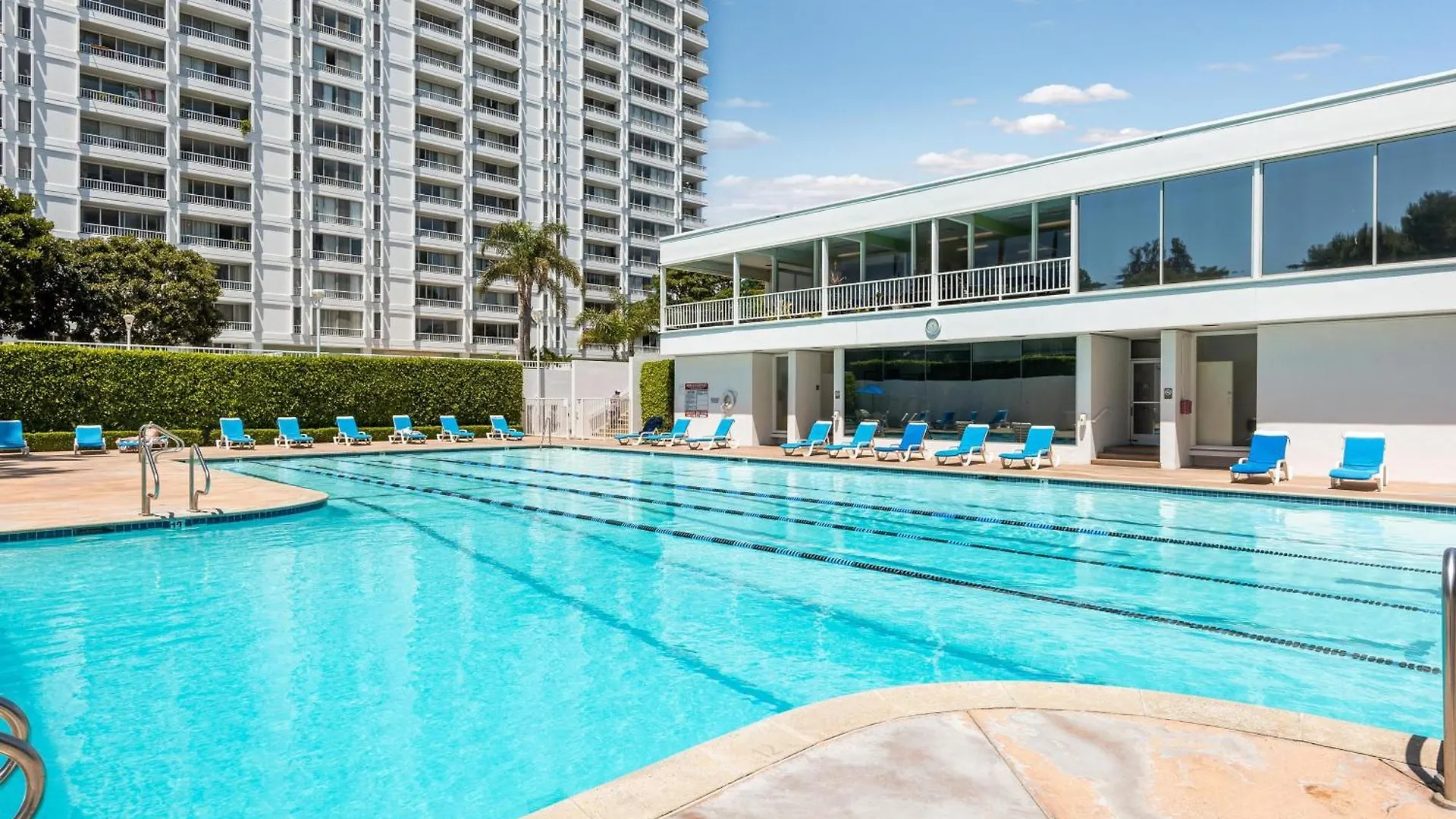 Apartment Santa Monica Escape Your Haven Of Relaxation Los Angeles